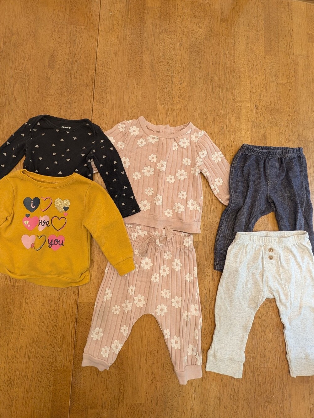 Baby Girl Bundle Tops & Bottoms 6-9/9 months